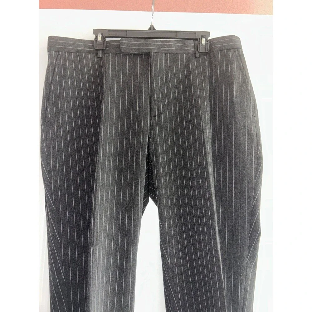Polo Ralph Lauren Men’s Performance Twill Trousers size 38/32 NWT Gray Striped